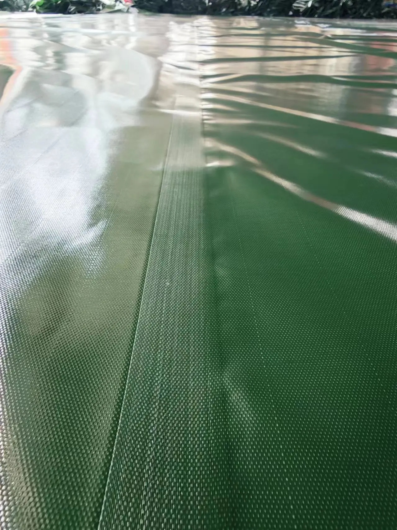 Tarpaulin Welding Machine For Rolls Jointing (图3) Tarpaulin Welding Machine For Rolls Jointing (图3)