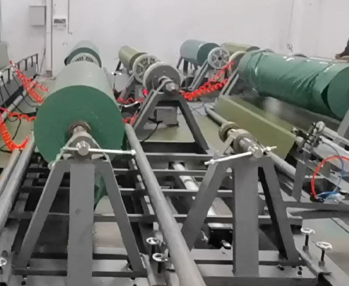 10M Auto Welding Machine Runni